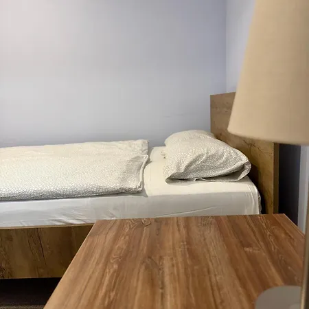 Aparthotel Restauracja Ibiza Ludwikowice Kłodzkie Exteriér fotografie
